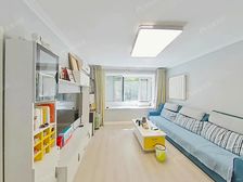 阎村地铁站 精装修 自住 南北通透三居