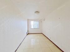 西四环南北通透三居 240万高性价比
