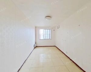 西四环南北通透三居 240万高性价比