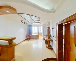 圆明园·北大西门 芙蓉里小区·3室·1厅 带电梯 视野开阔