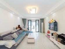 白马公馆 3室2厅 精装修出售价格可谈