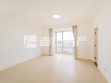 望京东湖湾一居,正观小区园林,安静不临街,采光视野好