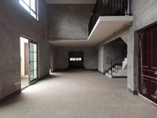 渝北 华宇御澜湾别墅带车位 大露台视野好