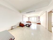 新上!鲁信含章 不临街 不靠路 有车位 好楼层不是腰线