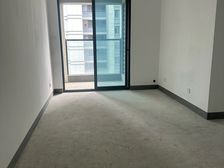 清逸东苑2室2厅1卫南朝向113.0万元/套出售