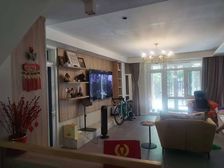 益田远洋万和风景5室3厅精装修