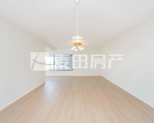 四环边 金隅国际 南北通透三居室 高层视野好 有钥匙