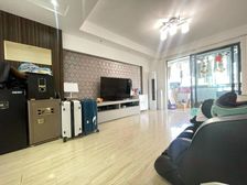 14年口小区!小区中心花园位置!房东诚意出售!带车位!