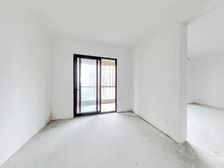 大平层,简单装修,四房朝南,诚心出售