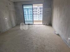 1:小区环境好.管理好 总价低 2. 四周都是商场