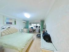 精装修来啦!大一房诚售,楼层好,交通便利,一梯三户,厨卫全明