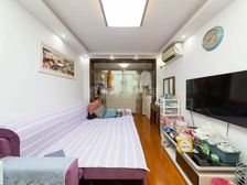 带电梯,有车位,户型正气,一梯两户,位置好,诚意出售