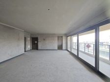 大渡口区 绿地听江左岸四期 四房 86万