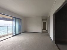 必看好房 龙湖天街旁 龙湖新小区 小高层 价格还可以少