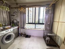 秀山湖壹号2房南精装真实好房