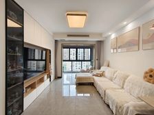 南岸区 麓宸澜山樾一期 三房 119万