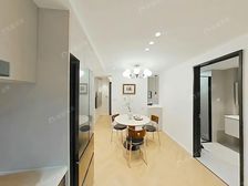 边套全明户型 厨房双窗户 电梯房 房东诚心出售