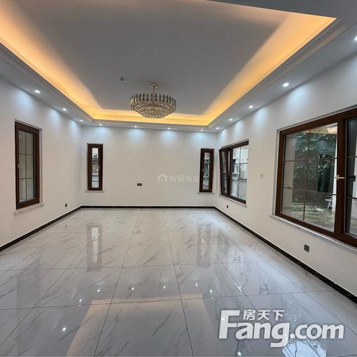  ���⡤С��ɽ������ɽ��5�ҡ�3�� 