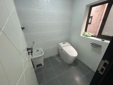 顶跃洋房 120平方花园 精装90W 没住过人 协信春山台