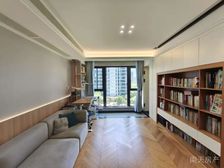 姚江湾天源4室2厅2卫南朝向430.0万元/套出售