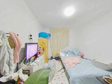 稀有新出!房东诚售!欢迎咨询!着急!中间楼层!