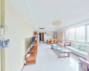 亚运村 2008年次新房 十年不出的房源 把边户型