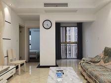 南岸区 金辉城春上南滨 二房 82万