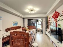 带2个车位 ,23地铁口,万科物业精装修 四房户型,欢迎品鉴