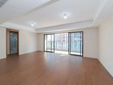 琅越龙洲 190.8平4居 南向精装修 着急出售