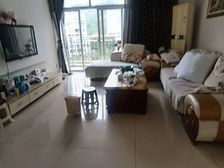 东方之骄3室2厅1卫南朝向28.8万元/套出售