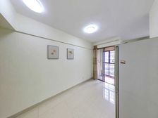 英豪花园 1 房 34.74 方 品质小区 交通便利