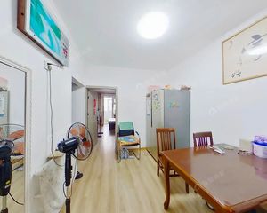 东四环 地铁6号线十里堡低总价南北通透两居 满五年 采光好