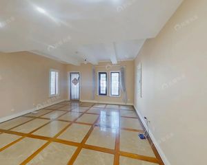 美式都铎外观,样板街区,三厅一体设计,坐北朝南,一层带长辈房
