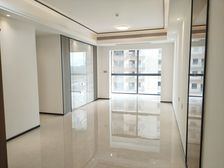 急售回老家价格好谈 送车位 宝能五象湖1号 3室2厅 精装修