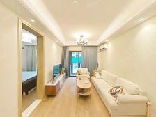 必看好房!中介费0.3,平江万达附一院,3开间朝南,拎包入住