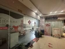 吾悦广场商圈 恒大农贸市场二楼商铺 办公出租中 现低价出