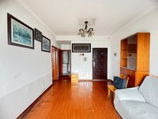 丽晶国际1室1厅1卫南朝向102.0万元/套出售