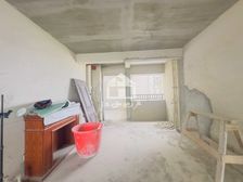 西建冠城世家 8房3厅110万