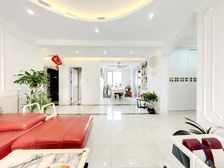 精装修!房本满五!拎包入住,好楼层视野贼棒!