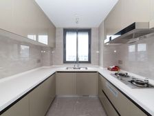 (降价急售)花语江南 4室2厅 精装修