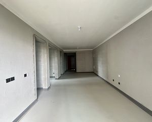 建业中弘城 102.94平3居 南北向毛坯 着急出售