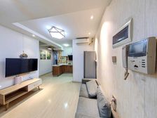 华荟大厦 2 房 42 方