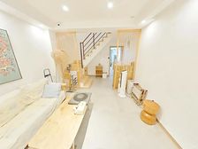 平江路旁辅巷独门独户4房全装修,沿河带大露台,看房随时