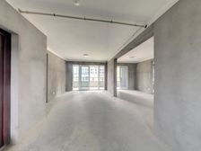 房子位置好 视野开阔 四室两卫一梯一户