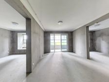 新兴岚湾三期,一梯一户好户型,看房方便