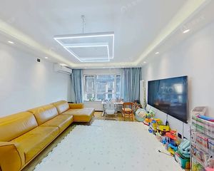 丽泽金融街南北通透三居 满五精装低楼层