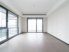 万科·瑧湾汇 169平4居 南向精装修 安静不临街