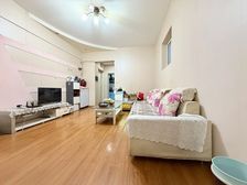 大渡口区 佳禾钰茂香港城 一房 32万