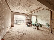 耀凯凤岭1号 4房2厅235万