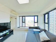 楼层好位置好 精装修湖景房 近地铁